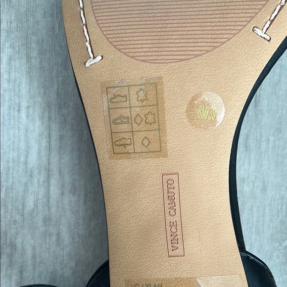 VINCE CAMUTO NWT Lylah Black Leather Ankle Strap Heel Sandal, Size 8/39 - Picture 13 of 15